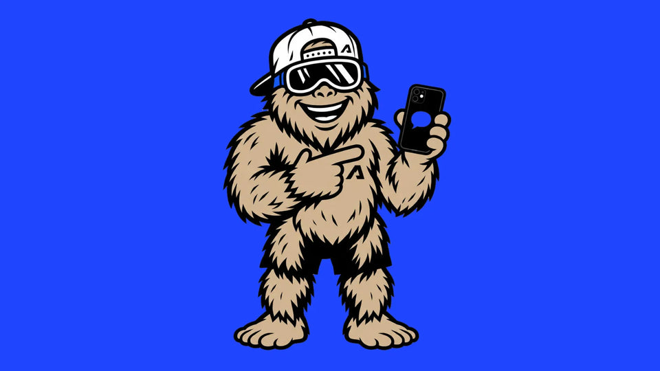 Sigi zeigt auf sein Smartphone